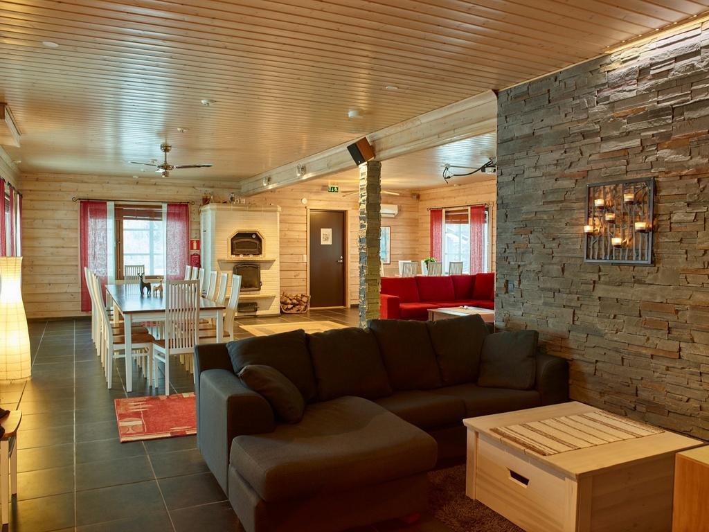 Miekojaervi Resort Pello Værelse billede